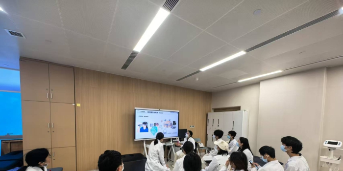 20251229王乙休老师为学职人员及2024级物理治疗、作业治疗本科生讲解tDCS的临床应用