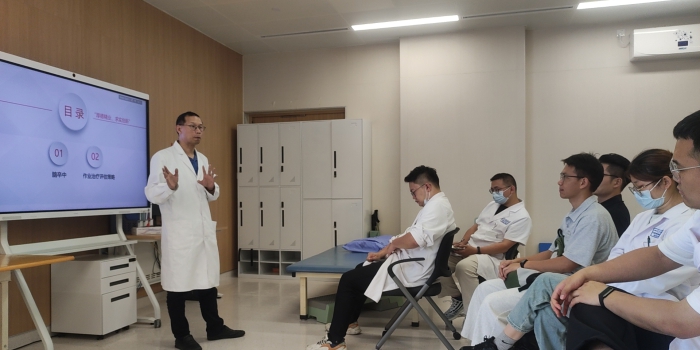20250529刘沙鑫老师为学员授课