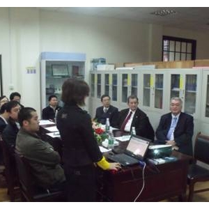 国际假肢矫形器学会前主席一行访问我系
