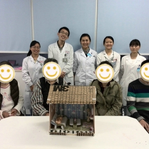 我中心开展“我们的家”木质手工小组治疗