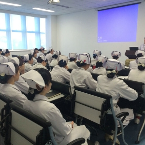 我中心举行2015年第一次护理大会