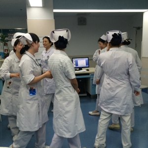 我中心肌肉骨骼病房乐趣开展“阳光天使”学习汇报