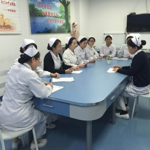 我中心肌肉骨骼护理团队召开品管圈会议