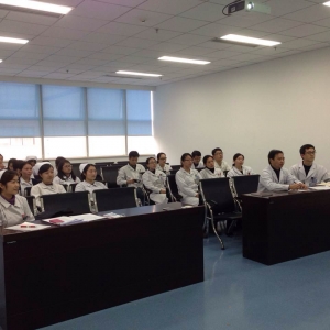 我中心脊髓损伤病房召开年终总结大会