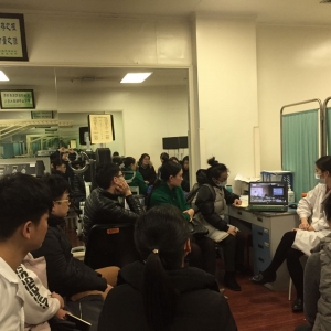 康复医学中心党支部第四党小组召开组织生活会