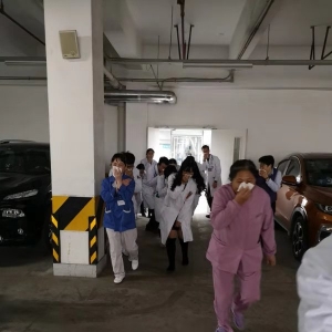 我中心神经康复综合病房进行冬季消防预演及消防知识培训