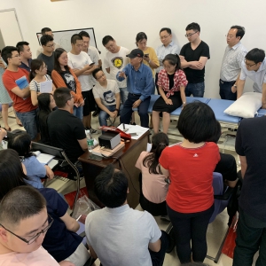 第八届华西康复国际论坛暨膝踝运动损伤物理治疗工作坊成功开班