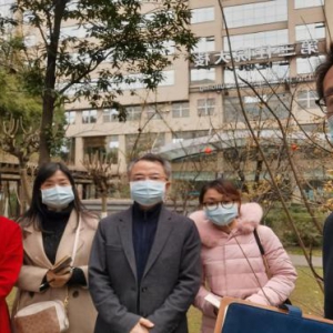 何成奇主任组织召开康复医学科新型冠状病毒防治工作布署会