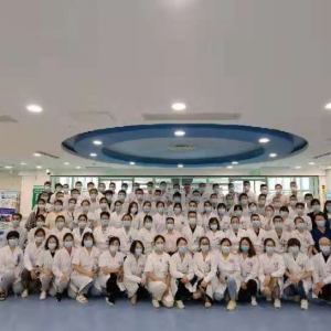 我中心召开2021年夏季进修医生结业典礼