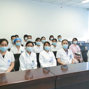 我中心神经/心肺康复综合病房举行“六大工程及病区护理亚专业”年中汇报