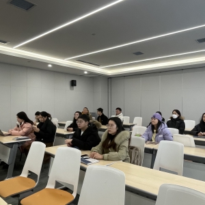 2024年康复医学与理疗学研究生庆元旦、迎新春主题班会圆满举行