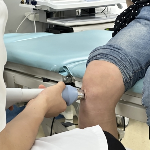 上锦肌骨物理治疗团队孟伟老师、戚世宗老师收到患者锦旗感谢